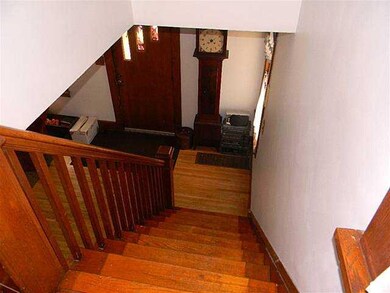 Other Very nice natural woodwork and solid hardwoo