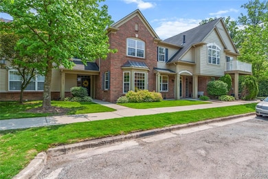 4015 Norwich Dr unit 14, Canton, MI 48188 - photo 2