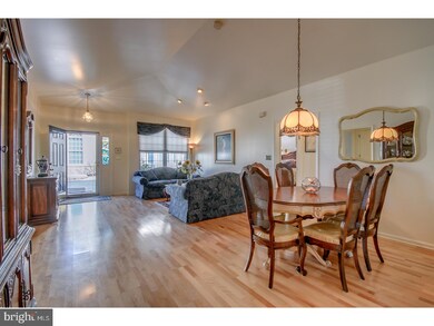 823 Persimmon Ln unit V130, Langhorne, PA 19047 - photo 7