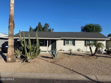 816 E Seldon Ln, Phoenix, AZ 85020 - photo 2