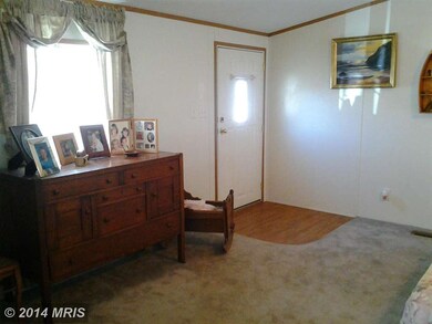 269 Janet Dr, Lothian, MD 20711 - photo 4