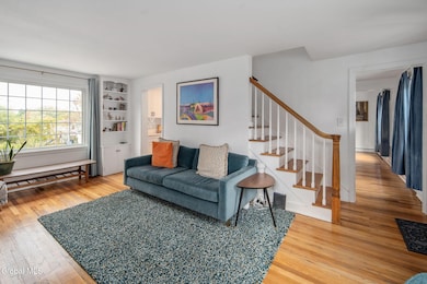 6-2127McClellanSt_06