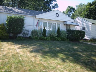 1746 Empire Rd, Wickliffe, OH 44092 - photo 2