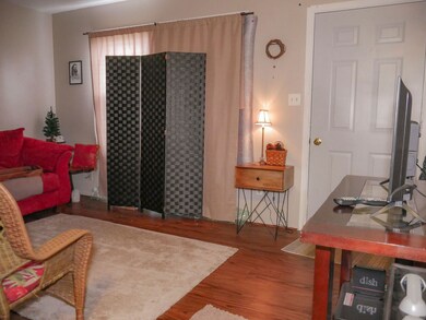 400 S Neal St, Camargo, IL 61919 - photo 3