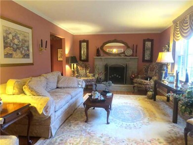 Living Room. Large living room with hardwood floor
