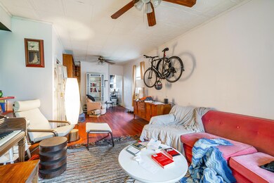 68 E Maynard-19