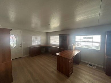 6633 53rd Ave E unit C-40, Bradenton, FL 34203 - photo 5