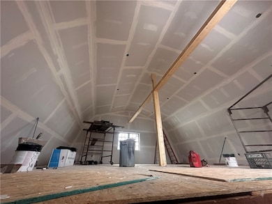 11 Clyde St, Ellwood City, PA 16117 - photo 3