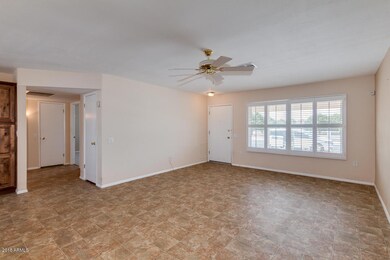 9702 W Mockingbird Dr, Sun City, AZ 85373 - photo 5