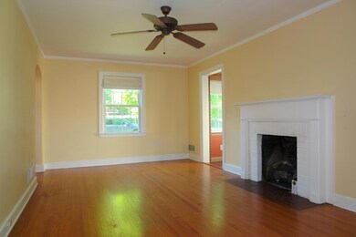 2333 Laburnum Ave SW Roanoke-large-005-0