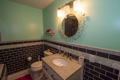 52781 Holly Ct, South Bend, IN 46637 - photo 3