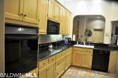 All Appliances convey