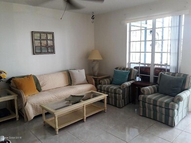 Sunrise - Livingroom (1)