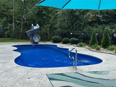 1100 Redding Ct, Chesapeake, VA 23322 - photo 4