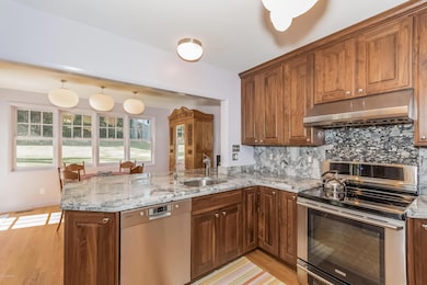 Kitchen 3