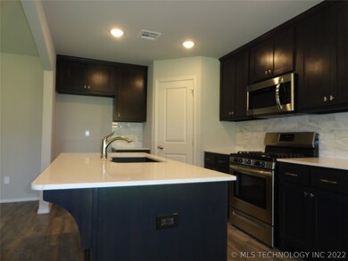 3800 S 33rd St, Broken Arrow, OK 74014 - photo 5