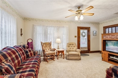 79 20th St SW, Barberton, OH 44203 - photo 5