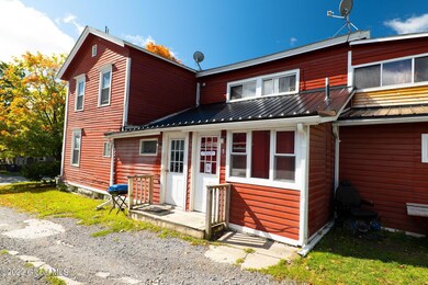 4-web-or-mls-659EMainSt-12