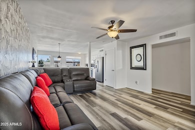 2338 W Carson Dr, Tempe, AZ 85282 - photo 5