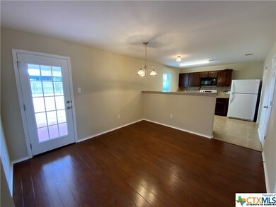 405 Chrislyn St, Troy, TX 76579 - photo 2