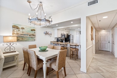 Dining & breakfast bar