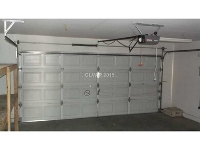 Garage.