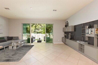 Family Room (virtually staged)