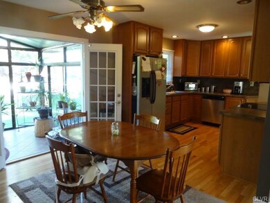 Newly Remodeled Kitchen with New HW Flooring