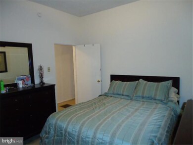 358 E Hector St unit 1ST FL, Conshohocken, PA 19428 - photo 7