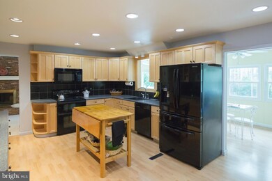 847 Chestnut Tree Dr, Annapolis, MD 21409 - photo 5