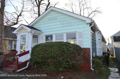 9 Nevada Ave, North Middletown, NJ 07748 - photo 2