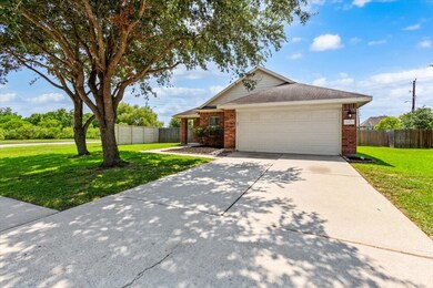 2812 Tranquility Trail, Pearland, TX 77584 - photo 2