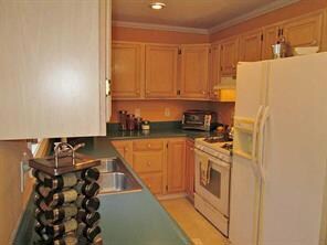 48 Samuel Rodman St, Wakefield, RI 02879 - photo 7