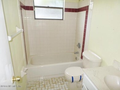 5342 Clarendon Rd, Jacksonville, FL 32205 - photo 5