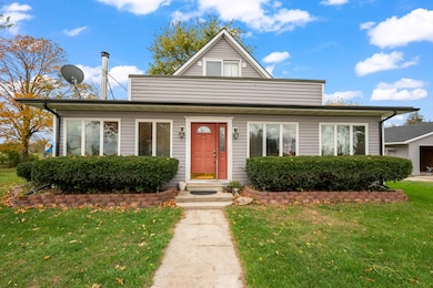 66677 270th St, Nevada, IA 50201 - photo 2