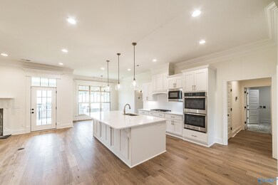 6027 Peach Pond Way SE, Owens Cross Roads, AL 35763 - photo 7