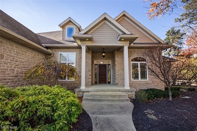 1514 Lancaster Gate SE, Canton, OH 44709 - photo 2