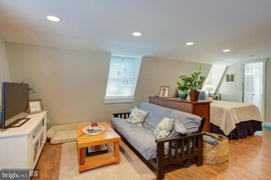 122 Manor Rd, Front Royal, VA 22630 - photo 2