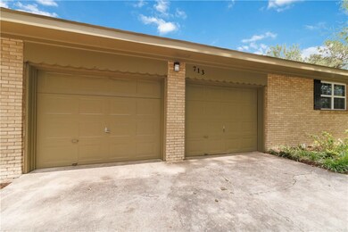 713 Carlton St, Springdale, AR 72762 - photo 4