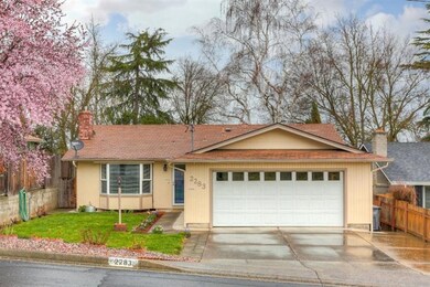 2283 College Way, Medford, OR 97504 - photo 5