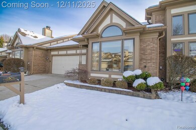 26713 Ann Arbor Trail, Dearborn Heights, MI 48127 - photo 2