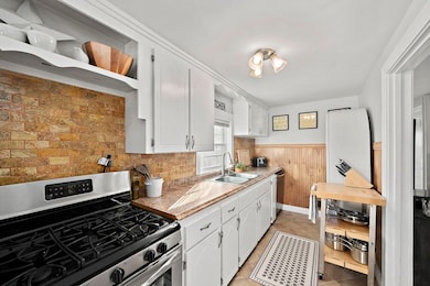 97 Green St, Abington, MA 02351 - photo 7