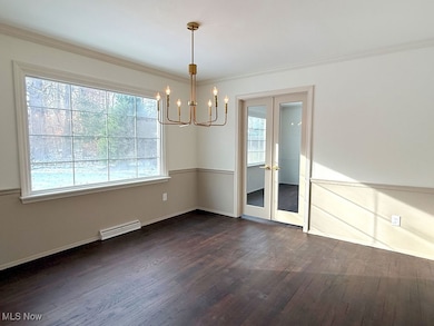 3964 Sunnybrook Dr SE, Warren, OH 44484 - photo 6