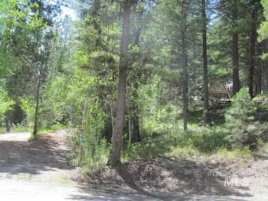 45 Blue Spruce Ln, Cascade, ID 83611 - photo 4