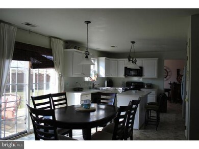 6 Clement Ct, Columbus, NJ 08022 - photo 3