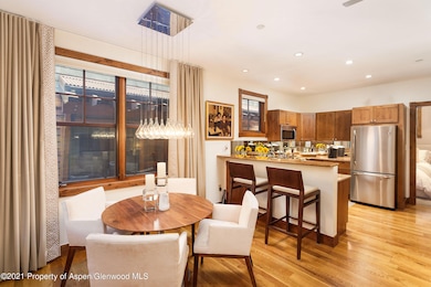 Dining + Kitchen