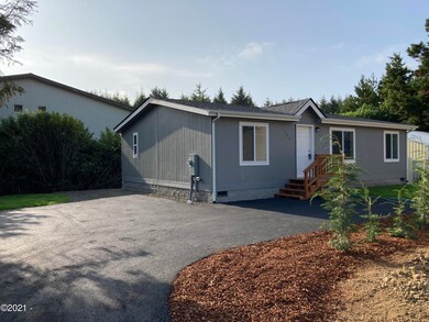 707 SE Neptune Ave, Lincoln City, OR 97367 - photo 3