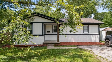 630 W Cross St, Austin, IN 47102 - photo 2