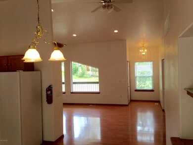 Living room4