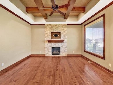 821 N Fairoaks Ct, Andover, KS 67002 - photo 6